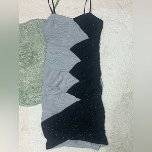 City Studio mini body dress
Size S